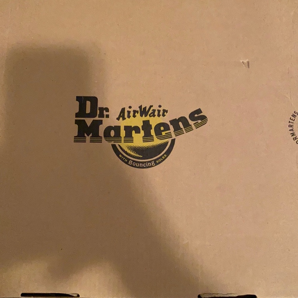 Dr martens combat boots